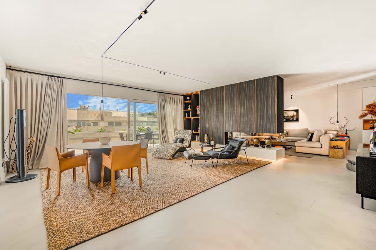 Duplex-Penthouse in El Embrujo de Banús — Puerto Banús, Marbella