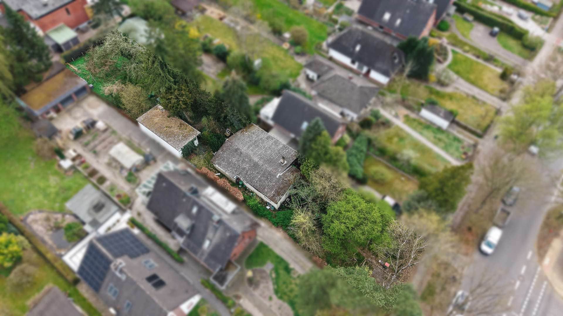 Ein Platz zum Wurzeln schlagen: Baugrundstück mit ca. 930 m² im grünem Rahlstedt – Bild 2