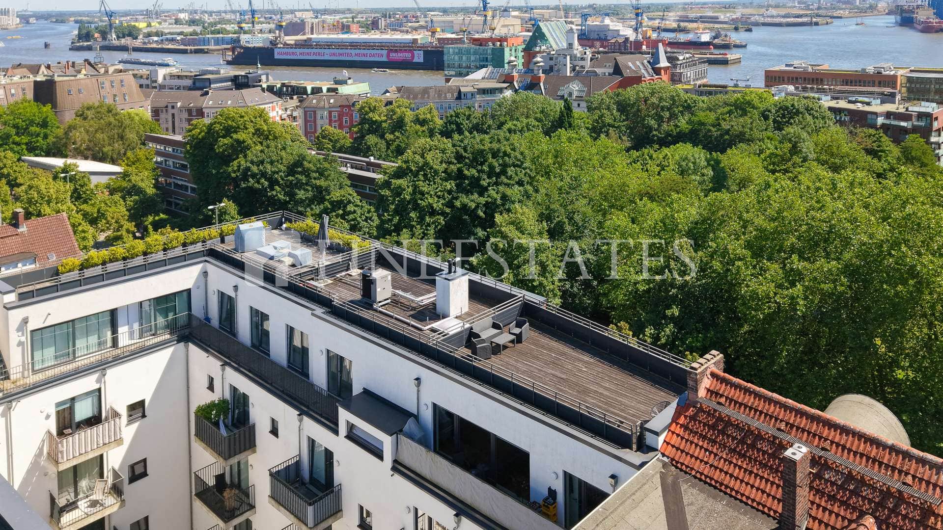 Neubau am Hamburger Hafen: Wohnen mit Aussicht auf die Wahrzeichen der Stadt – Bild 2